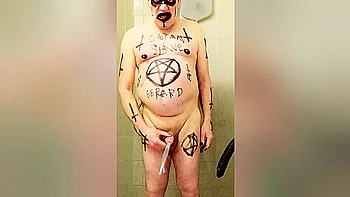 nipples,foot-fetish,pissing,bisexual-male,slave