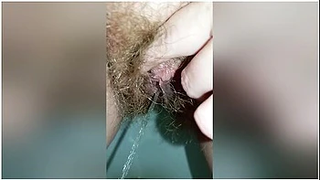 pissing,reality,hairy,pad,watersports