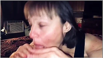 cheating-wife,mature-mom,granny-cougar,hd,old-and-young