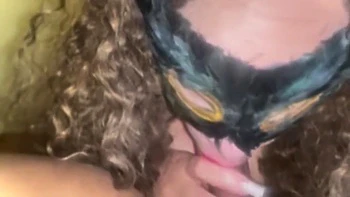 amateur-milf,throat,latino,hd,tongue