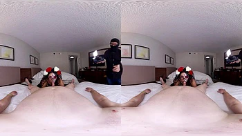 amateur,cosplay,small-tits,brunette,vr-porn