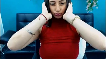 tits,latina,big-tits,webcams,babes