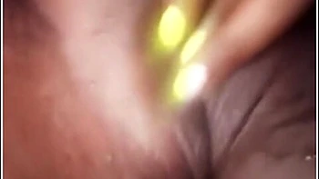 fingering-orgasm,ebony,masturbation-orgasm,solo-female,pussy