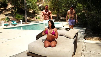 double-penetration,big-cock,doggystyle,threesome,blowjob