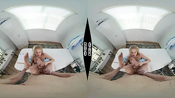 blonde,teens,vr-porn,pornstar