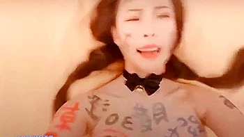 hooters,peeing,japanese-tits,busty,booty