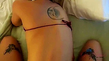 close-up,female-orgasm,squirt,young-18,facial