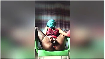 multiple-orgasm,toys,ebony,mature,vibrator-orgasm