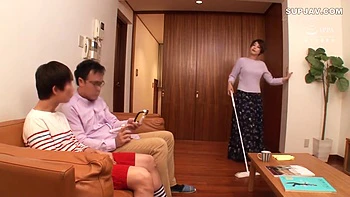 teens,amateur,milf,homemade,brunette