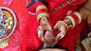 desi,pov-point-of-view,handjob,indian-handjob,indian