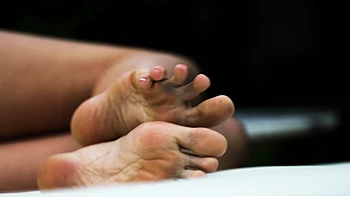 babe,fetish,lesbian,foot-fetish,hd