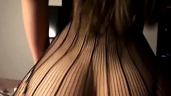 teen,hardcore,amateur,brunette,babe