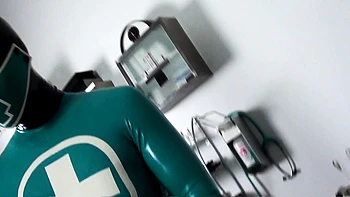 brunette,amateur,lesbian,hd,fetish