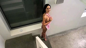 hardcore,blowjob,foot-fetish,small-tits,brunette