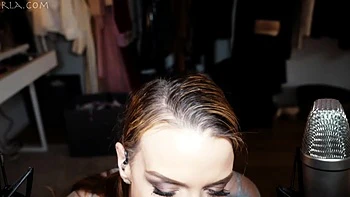 brunette,softcore,masturbation,webcam,solo