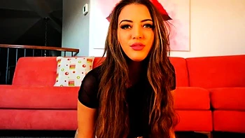 brunette,babe,stockings,solo