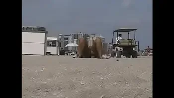 public-flashing,topless-beach,topless,husband,beach-voyeur