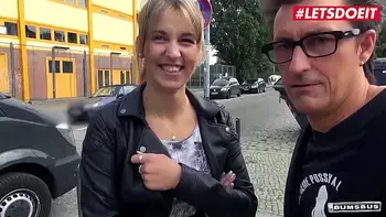 blonde,small-boobs,car-sex,teen-porn,public