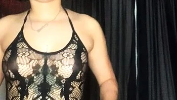 brunette,webcam,softcore,amateur,teen