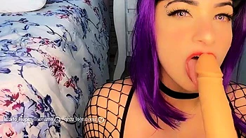 masturbation,toys,amateur,webcam,solo