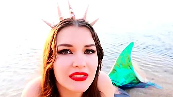 solo,brunette,amateur,beach,softcore