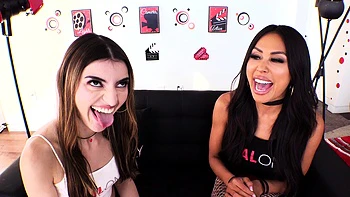 babe,stockings,brunette,anal,hd