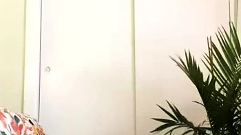 black-and-ebony,amateur,big-boobs,solo