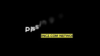 public,czech,hd,brunette,outdoor