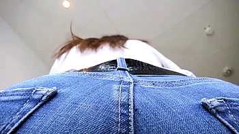 brunette,solo,softcore,close-up