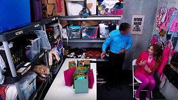 hardcore,amateur,cumshot,handjob,brunette