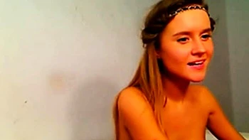 ass,amateur,webcam,solo,czech