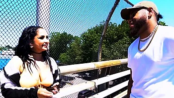 amateur,pov,big-cocks,milf,pornstar