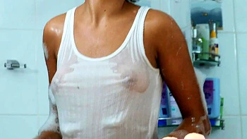 brunette,masturbation,small-tits,solo