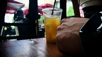 teen,japanese,asian,blowjob,fingering