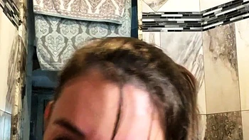 nipples,amateur,big-boobs,brunette,solo