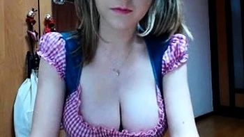 big-boobs,nipples,amateur,brunette,solo