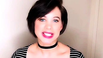 big-boobs,amateur,softcore,solo