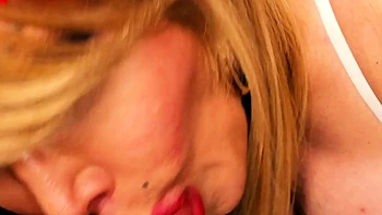 babe,pornstar,blonde,blowjob,big-boobs