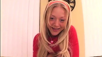 hd,solo,teen,masturbation,blonde