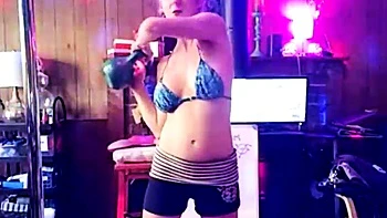 amateur,nipples,masturbation,solo