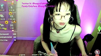 webcam,amateur,toys,solo,small-tits