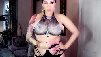 solo,big-boobs,softcore,babe