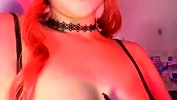 milf,brunette,webcam,solo,amateur