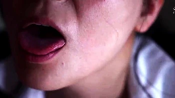 japanese,blowjob,asian,fingering