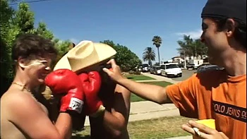 lesbian,kissing,blonde,party,cumshot