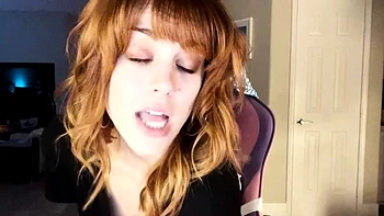 softcore,redhead,amateur,webcam,solo