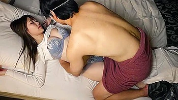 asian,japanese-creampie,homemade,dripping,creampie