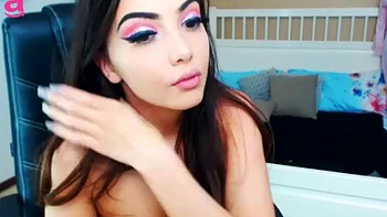 amateur,dildo,sex-toys,solo,tits