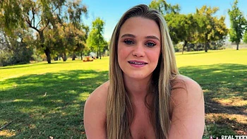 pussy,hardcore,natural-tits,doggystyle,blowjob