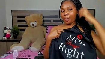 black-and-ebony,peeing,big-tits,tits,masturbation